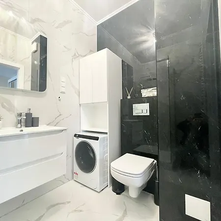 Easy Rent- Polnocna Old Town View, Free Parking, 24h Check-in